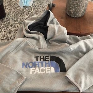 North face women’s hoodie. Size large